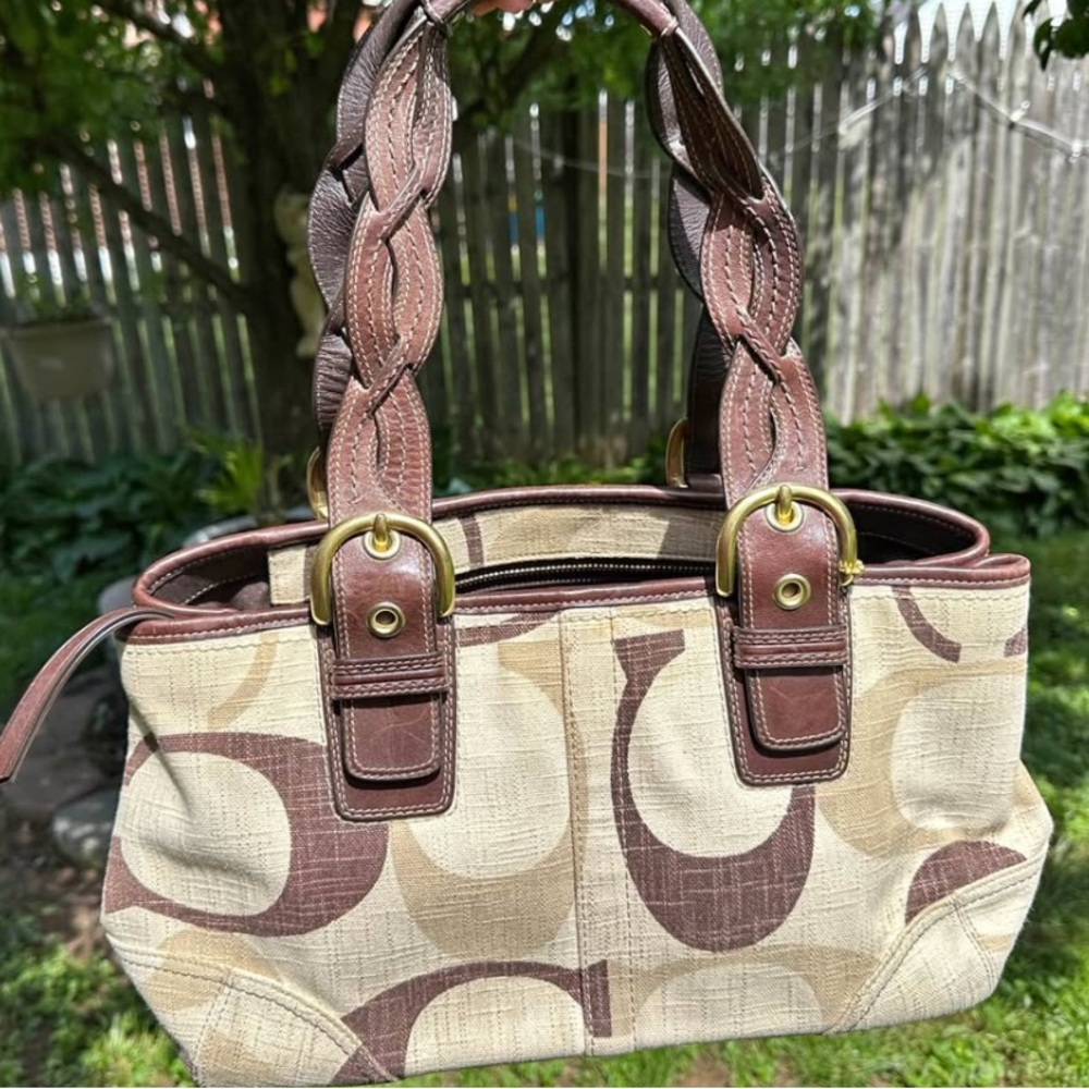 Coach Shoulder Bag
